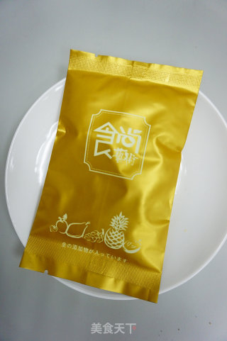 金箔果干+科学面(创意新吃法)的做法步骤：1