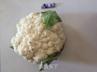 培根炒菜花的做法步骤：1