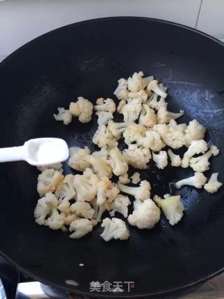 培根炒菜花的做法步骤：13
