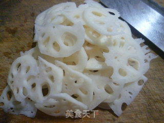 梅豆腊鸡腿炒莲藕的做法步骤：2