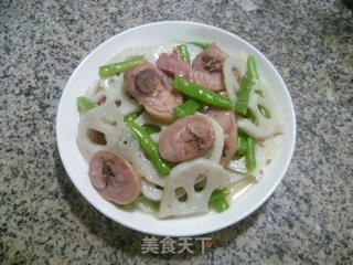 梅豆腊鸡腿炒莲藕的做法步骤：11