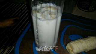香蕉牛奶的做法步骤：4