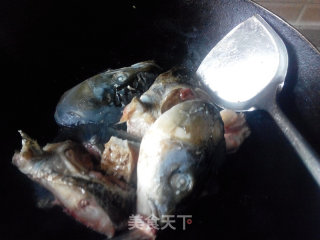 鱼头豆腐汤的做法步骤：4