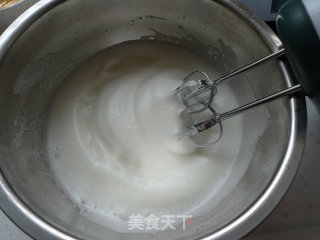 奶油霜裱花蛋糕的做法步骤：13