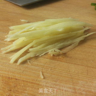 葱烤鲫鱼的做法步骤：3