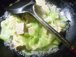 虾肉圆白菜冻豆腐的做法步骤：8