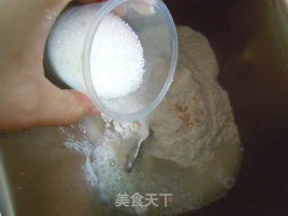 依然学烘焙---玉米面包卷的做法步骤：3