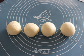 热狗面包的做法步骤：4