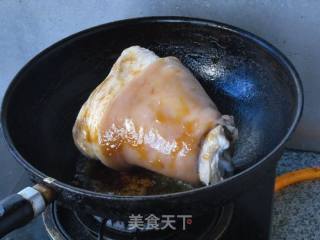 红焖蹄髈的做法步骤：3