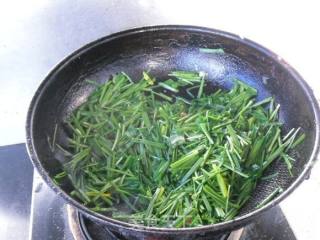 黄花韭菜的做法步骤：5