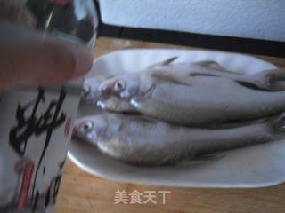 烤鱼的做法步骤：2