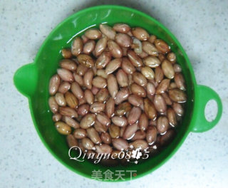 糖醋花生米的做法步骤：4