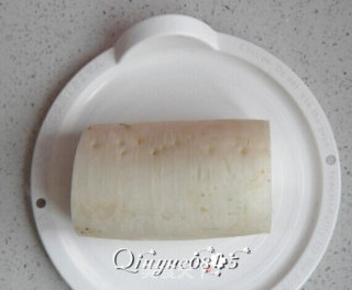 清蒸白萝卜肉卷的做法步骤：2