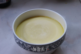 掌握几个小窍门，嫩滑水蛋轻松做——蒸蛋羹的做法步骤：9