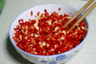 轻松制作简单又味美的辣椒酱的做法步骤：4