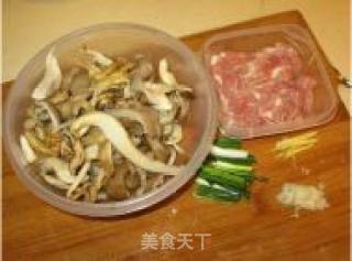 鸡土从菌小炒的做法步骤：3