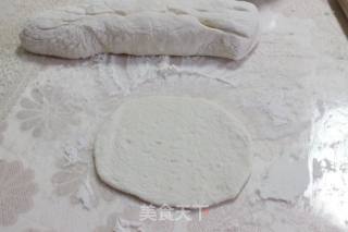 鲜嫩多汁的牛肉馅饼的做法步骤：3