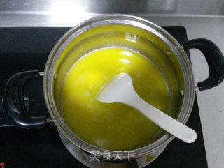 掌握关键点做出完美泡芙——香草泡芙（含香草馅作法）的做法步骤：3