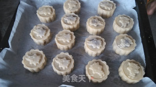 自制豆沙月饼的做法步骤：6