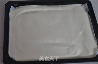 苹果手绘蛋糕卷的做法步骤：16