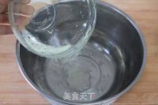 冰糖梨汁的做法步骤：1
