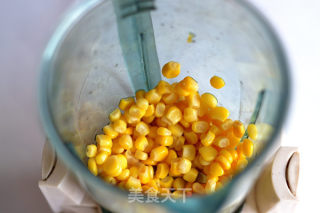 美味冰糖玉米汁的做法步骤：1