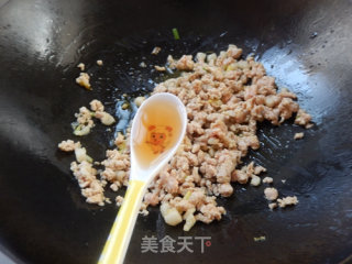 肉末藕丁的做法步骤：7