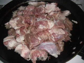 胡萝卜炖羊肉的做法步骤：6