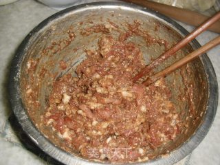 萝卜猪肉煎饺的做法步骤：7