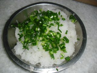 萝卜猪肉煎饺的做法步骤：8