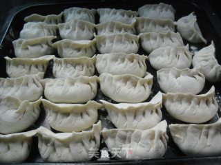 萝卜猪肉煎饺的做法步骤：11