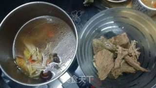 宝宝牛肉松的做法步骤：2