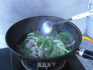 汆丸子的做法步骤：8