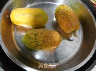 鲜奶雪耳炖木瓜的做法步骤：6