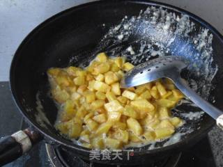蛋黄焗薯丁的做法步骤：8