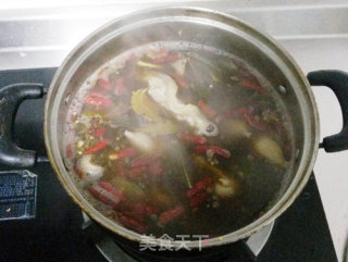烤出来的美味滋补美容圣品——烤猪蹄的做法步骤：5