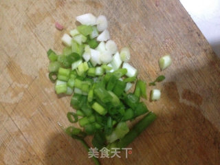 培根蛋炒饭的做法步骤：2
