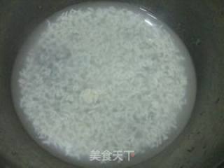 肉桂红糖麻酱烧饼的做法步骤：1