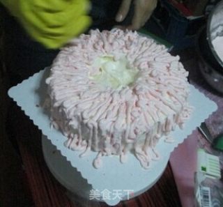 迷糊娃娃洗澡蛋糕，泡泡浴哦，芭比娃娃蛋糕（内涵威风蛋糕详细制作过程）的做法步骤：19