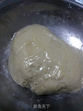 老婆饼的做法步骤：2
