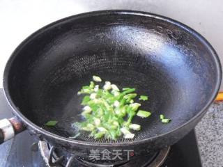 红烧肉烧扁豆的做法步骤：2