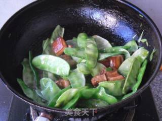 红烧肉烧扁豆的做法步骤：6