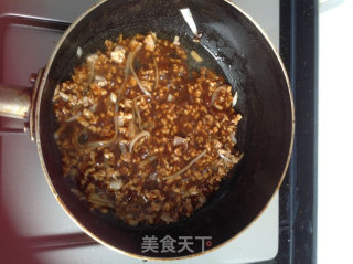 肉末油焖尖椒的做法步骤：5