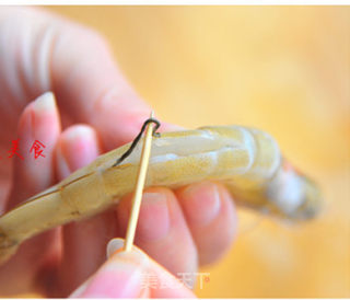 【懒人版盐焗大虾】的做法步骤：1