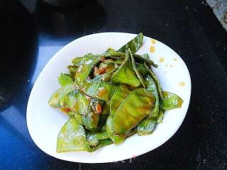 黄豆酱烧猪耳豆的做法步骤：6