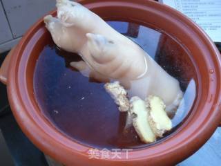 黄豆猪脚煲的做法步骤：3