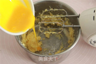 【番茄配方】小鬼脸圣诞饼干——配合酸甜的果酱好吃极了的做法步骤：2