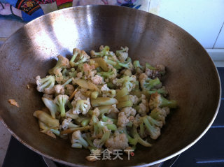 菜花炒肉的做法步骤：6