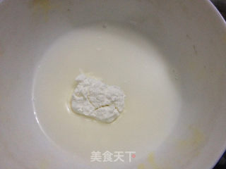 红红绿绿 双椒炒花甲的做法步骤：3