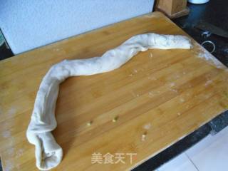 椒盐葱花饼的做法步骤：4